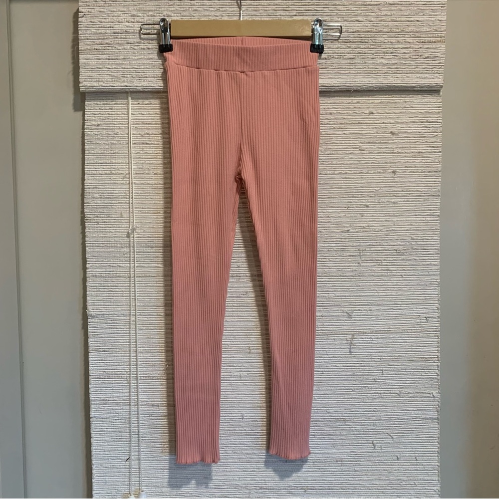 Pink Ribbed Girl’s Leggings